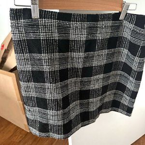 Alice & Olivia Tweed Plaid Skirt - Size 8 but runs small